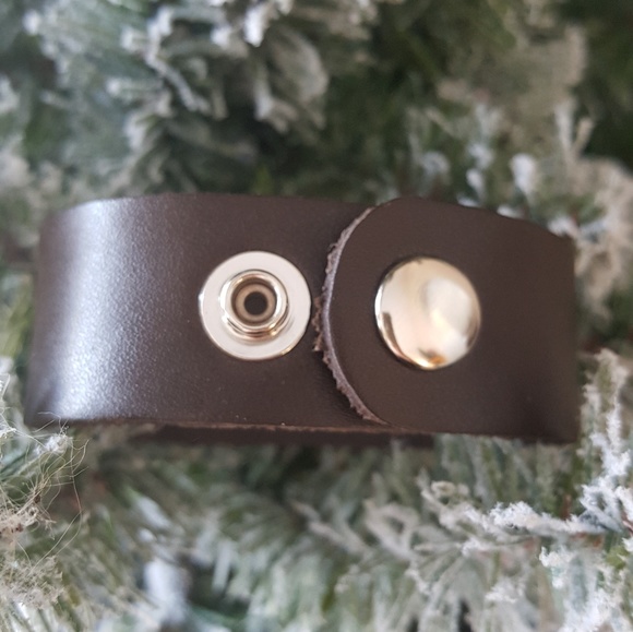 Handstamped Leather/Copper Statement Cuff - Picture 2 of 3